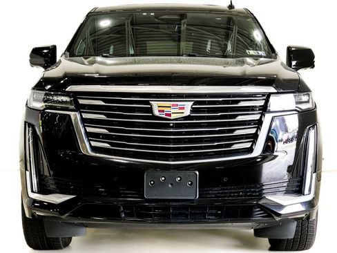 Used 2023 Cadillac Escalade ESV Premium Luxury Platinum AWD/4WD image 2