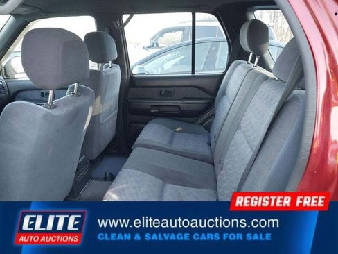 Used 1997 Nissan Pathfinder 4WD image 15
