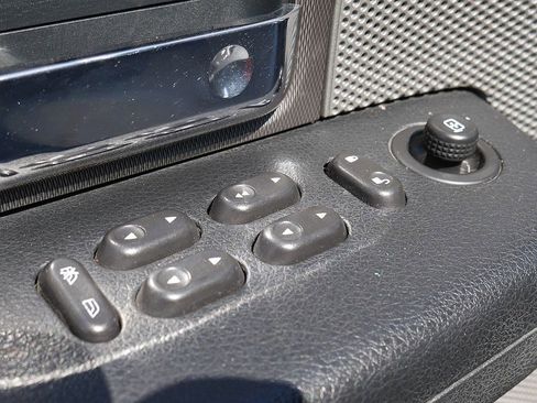 Used 2007 Ford F150 Lariat AWD/4WD image 25