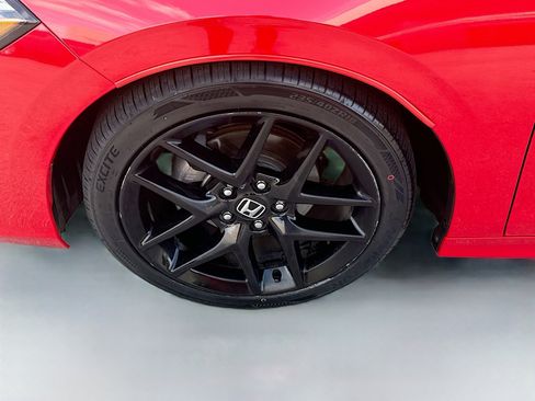Used 2023 Honda Civic Sport image 35
