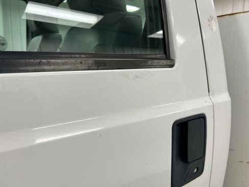 Used 2012 Ford F550 2WD Regular Cab Super Duty w/ Payload Upgrade Pkg image 26