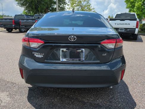 Used 2026 Toyota Corolla LE FWD image 5