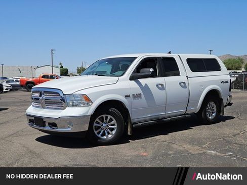 Used 2018 RAM 1500 SLT AWD/4WD image 1
