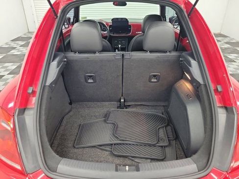 Used 2014 Volkswagen Beetle TDI image 8