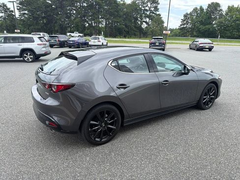 Used 2025 MAZDA MAZDA3 2.5 S Hatchback w/ Premium Pkg FWD image 10