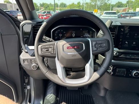 New 2026 GMC Sierra 1500 Elevation w/ X31 Off-Road Package AWD/4WD image 17