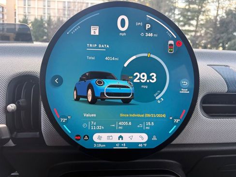 Used 2025 MINI Cooper S image 17