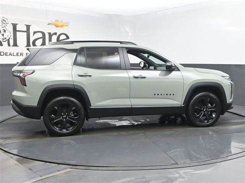 New 2026 Chevrolet Equinox LT w/ Convenience Package II image 15