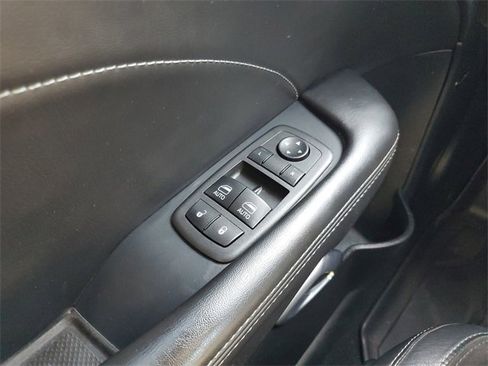 Used 2022 Dodge Challenger R/T w/ Plus Package image 23