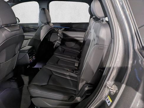 New 2026 Audi Q7 3.0T Premium Plus image 17
