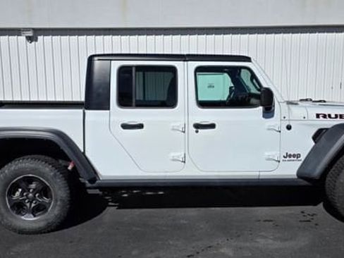 Used 2021 Jeep Gladiator Rubicon AWD/4WD image 6