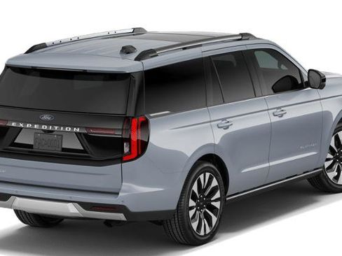 New 2026 Ford Expedition Platinum w/ Driver's Package image 3