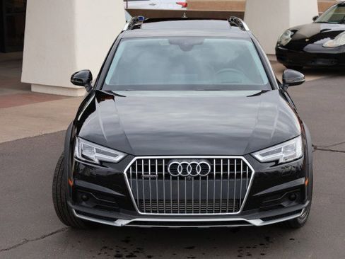 Used 2019 Audi A4 2.0T allroad Prestige w/ Prestige Package image 8