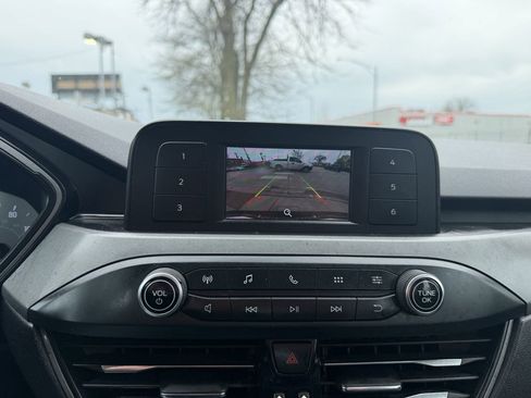 Used 2020 Ford Escape S image 33