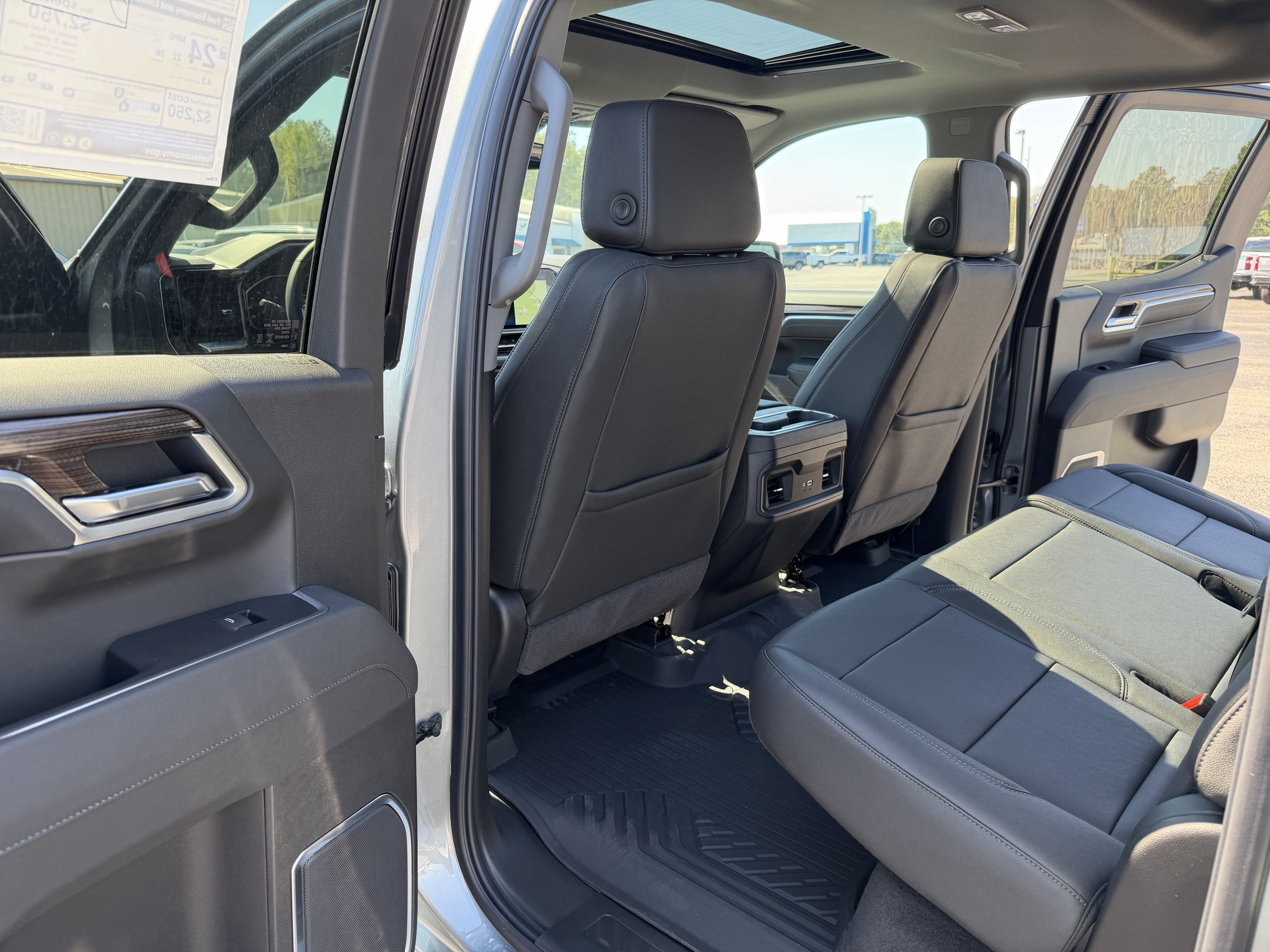 New 2026 Chevrolet Silverado 1500 RST w/ RST All Star Premium Package AWD/4WD image 32