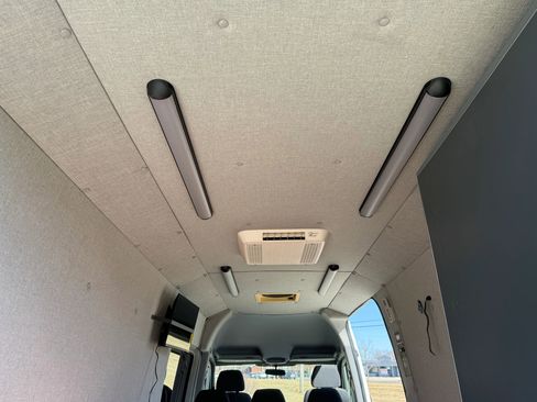 Used 2011 Mercedes-Benz Sprinter 2500 w/ Premium Pkg image 22