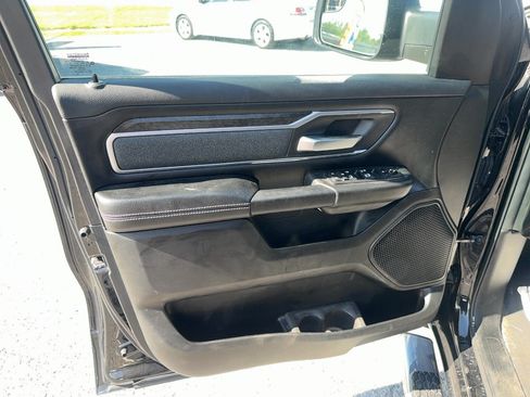 Used 2019 RAM 1500 Big Horn AWD/4WD image 14