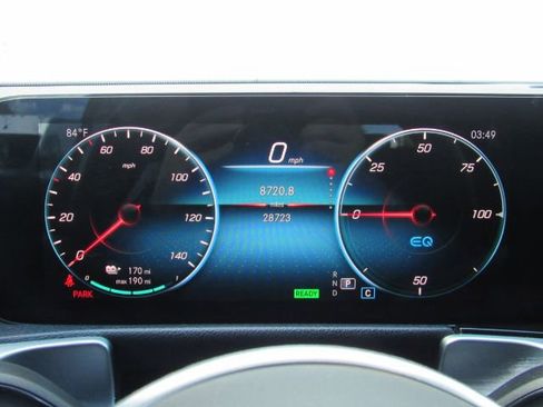 Used 2022 Mercedes-Benz EQB 300 4MATIC w/ Exclusive Package image 38