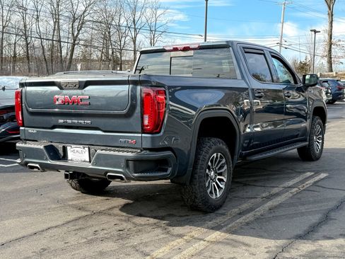 Used 2021 GMC Sierra 1500 AT4 w/ AT4 Premium Package image 8