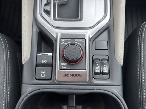 Used 2024 Subaru Forester Premium image 37