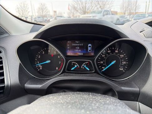 Used 2019 Ford Escape S image 35