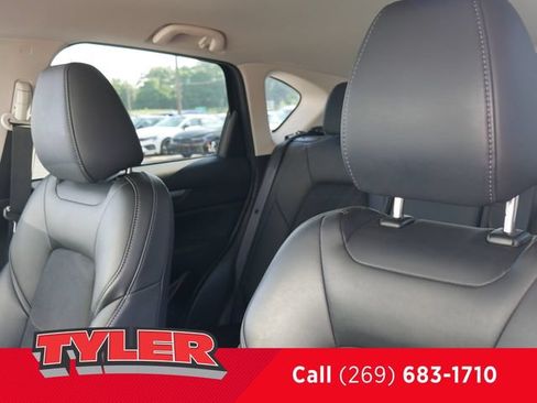 Used 2023 MAZDA CX-5 AWD 2.5 S w/ Select Package image 37