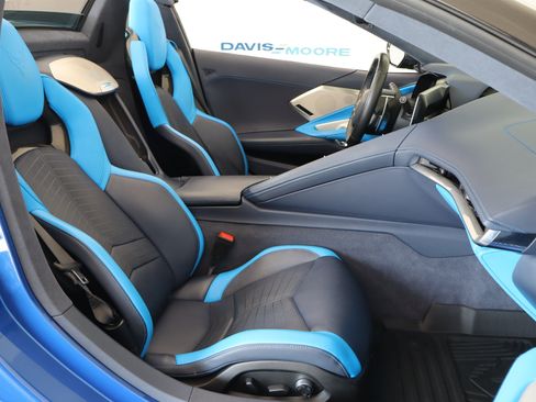Certified 2021 Chevrolet Corvette Stingray Premium Conv w/ Z51 Performance Package RWD image 21