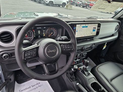 New 2025 Jeep Wrangler Willys AWD/4WD image 14