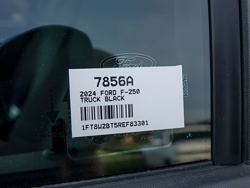 Used 2024 Ford F250 XL w/ STX Appearance Package AWD/4WD image 31