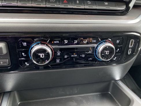 New 2026 GMC Sierra 1500 SLT w/ SLT Premium Plus Package AWD/4WD image 19