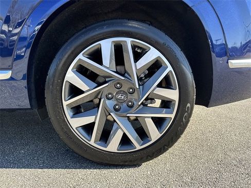 Used 2023 Hyundai Santa Fe Calligraphy image 20