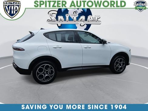 Used 2025 Alfa Romeo Tonale AWD/4WD image 8