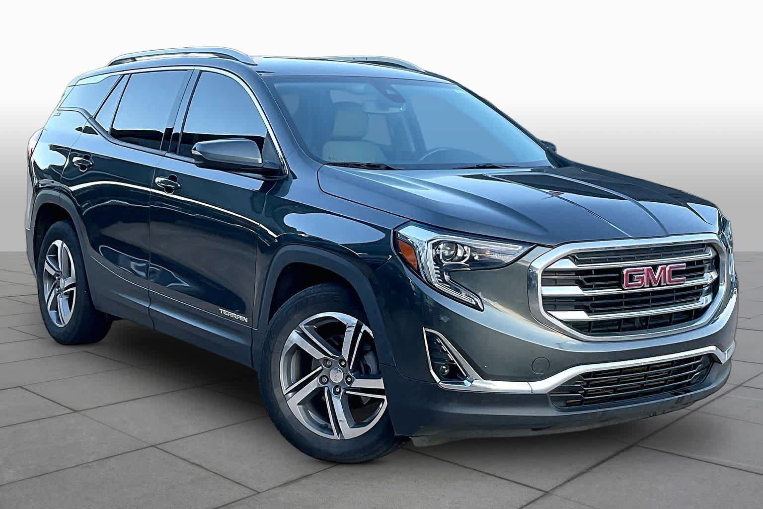 Used 2021 GMC Terrain SLT FWD image 3