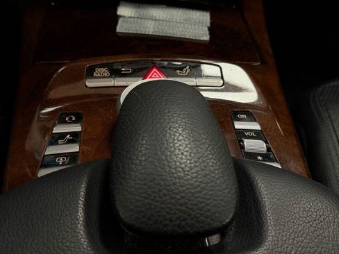Used 2013 Mercedes-Benz S 550 image 21