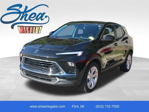 Used 2025 Buick Encore GX Preferred w/ Comfort Package FWD image 1