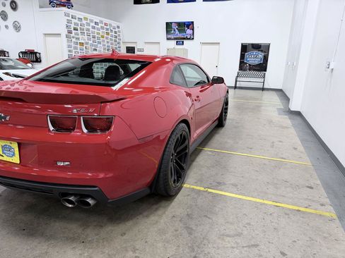 Used 2013 Chevrolet Camaro ZL1 RWD image 22