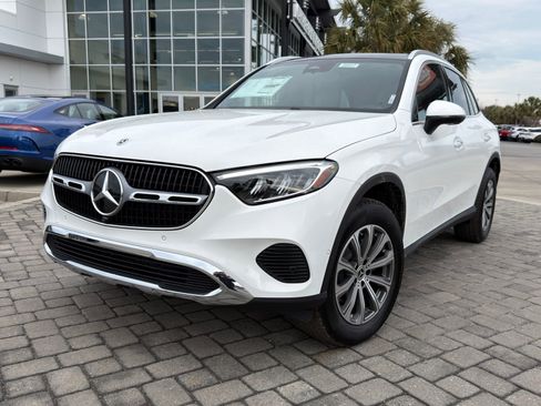 New 2026 Mercedes-Benz GLC 300 4MATIC image 1