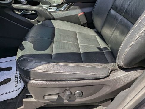 Certified 2022 Kia Telluride EX w/ EX Premium Package FWD image 22