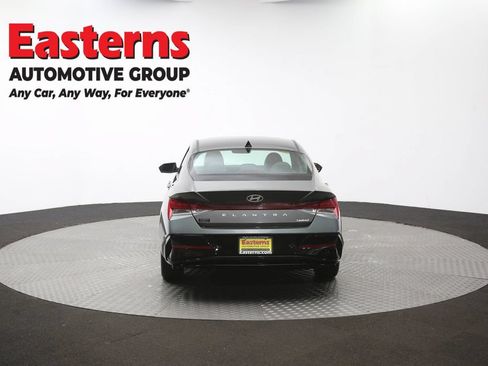 Used 2024 Hyundai Elantra Limited FWD image 39