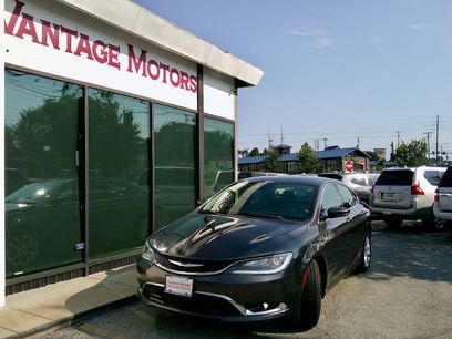 Used 2015 Chrysler 200 C w/ Navigation & Sound Group I