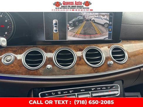 Used 2017 Mercedes-Benz E 300 4MATIC image 39