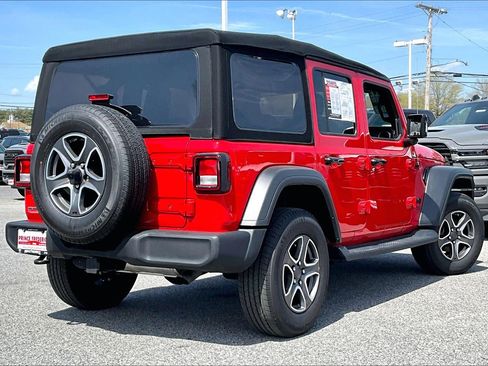 Used 2021 Jeep Wrangler Unlimited Sport image 10