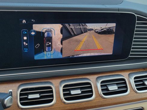 Certified 2026 Mercedes-Benz GLS 450 4MATIC image 27