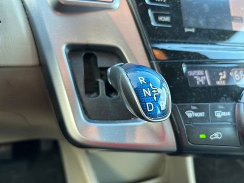 Used 2017 Toyota Prius V Five w/ Advanced Technology Package FWD image 29