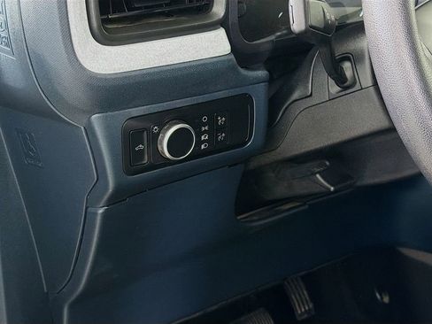 Used 2023 Ford Maverick XLT image 12