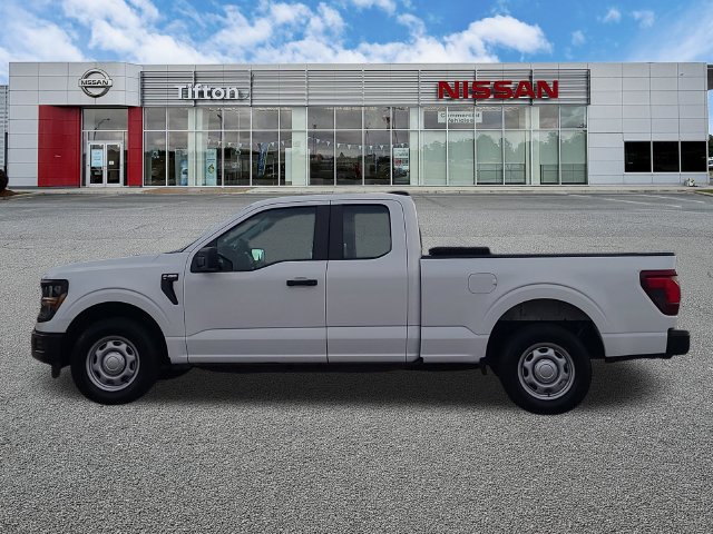 Used 2024 Ford F150 XL RWD image 4
