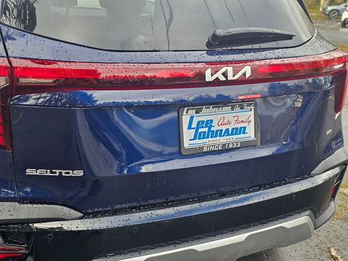 New 2026 Kia Seltos EX image 25