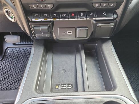 Used 2021 GMC Sierra 1500 AT4 w/ AT4 Premium Package image 31