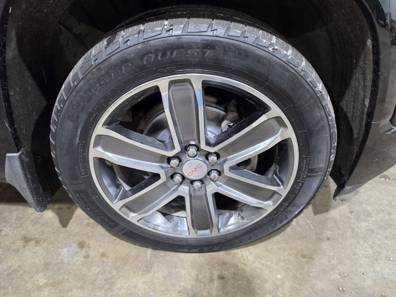 Used 2017 GMC Acadia Denali w/ LPO, Protection Package AWD/4WD image 20