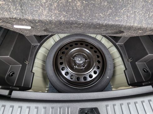 New 2026 Chevrolet Equinox ACTIV w/ Convenience Package III image 56